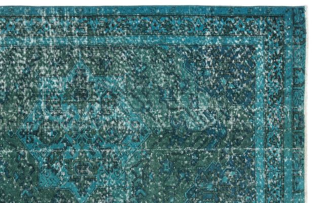 Turkiser Uberfarbter Vintage Teppich Bei Pamono Kaufen