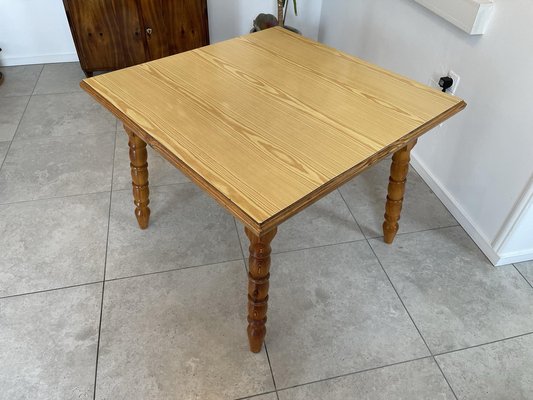 Farmers Side Table in Pine for sale at Pamono