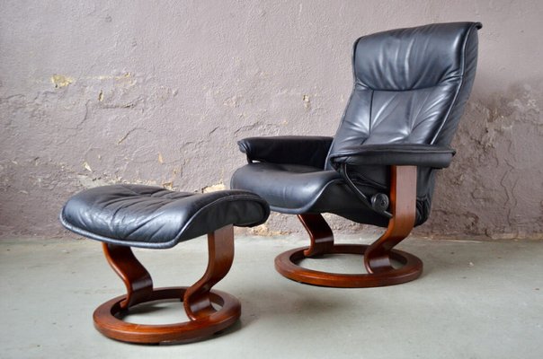 Dixon black reclining chair & ottoman top