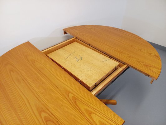 Vintage Round Dining Table in Blond Elm with Integrated Extension