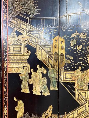 Small 19th Century Chinese Black Lacquered Cabinet for sale at Pamono