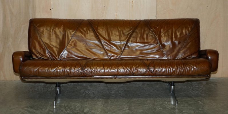 Mid Century Modern Hand Dyed Brown Leather Sofa by Marcel Breuer for sale at Pamono