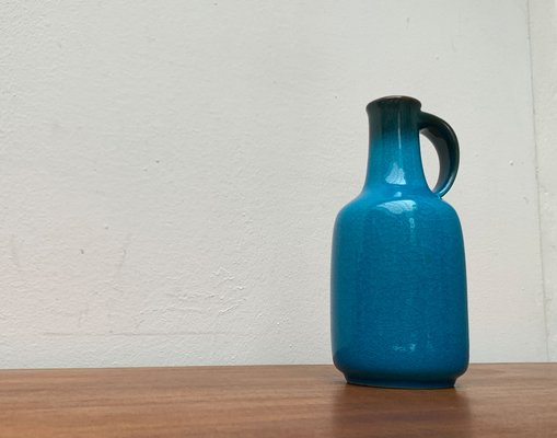 https://cdn20.pamono.com/p/g/1/5/1527503_a1wjev08z6/mid-century-german-ceramic-carafe-vase-by-ursula-beyrau-for-graeflich-ortenburg-keramik-1960s-22.jpg