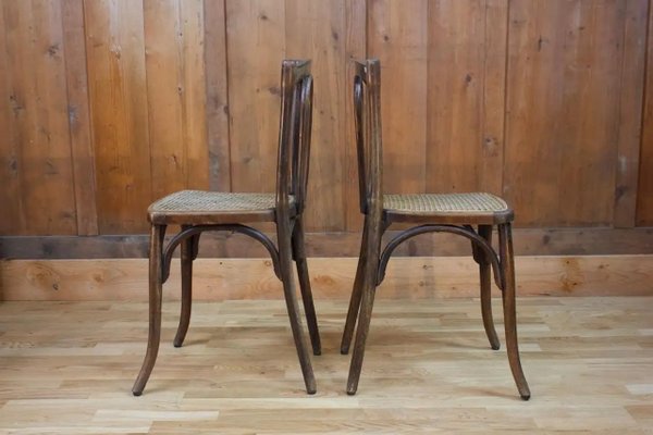 Wooden bistro chairs discount