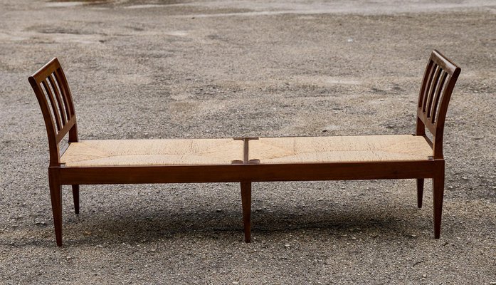 Straw sale seat bench