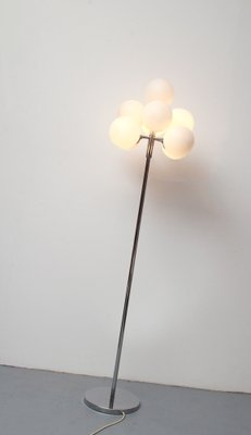 Stehlampe von Kaiser Leuchten in Opalchrom, 1970er bei Pamono kaufen
