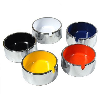 Ashtrays in style of Isamu Kenmochi, 1970s, Set of 5 for sale at