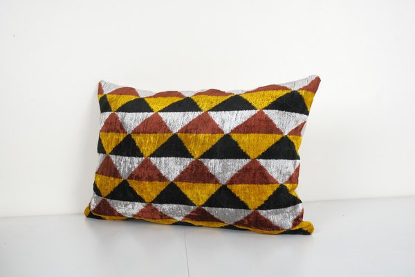 Triangular Tufted Wool Back Cushion