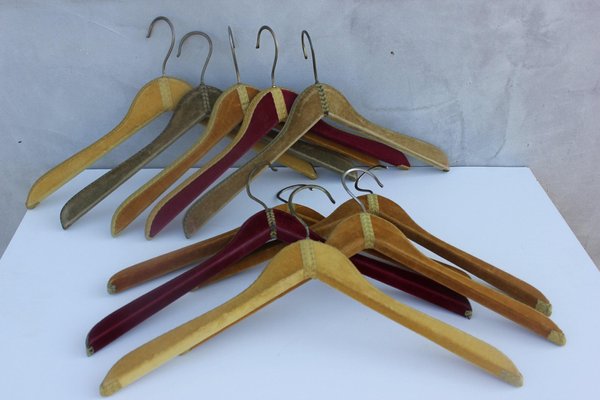 Velvet hangers for sale new arrivals