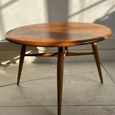 Drop Leaf Blonde Coffee Table from Ercol for sale at Pamono