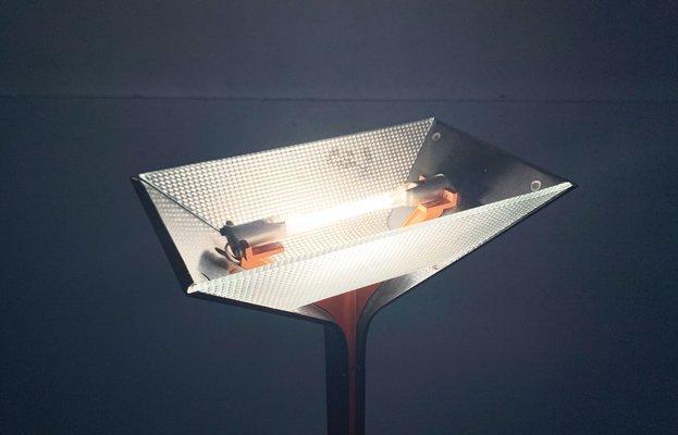 名作フロアランプ「FLOS Papillona」 Vintage Space Age Papillona Floor Lamp by Afra & Tobia Scarpa for