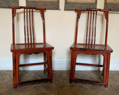 20th Century Asian Chairs in Red Lacquered Wood Set of 2 for sale at Pamono