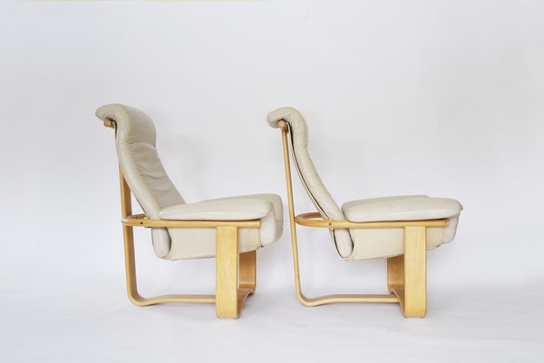 Bent plywood lounge chair store