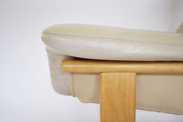 Set of Vintage Scandinavian Beige Manta Lounge Chairs by