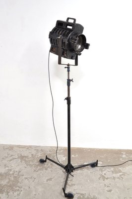 Movie spotlight 2024 floor lamp