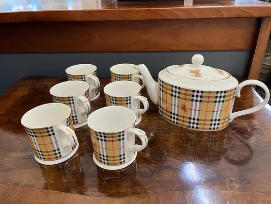 Burberry Tassen mit Teekanne 7 Set bei Pamono kaufen
