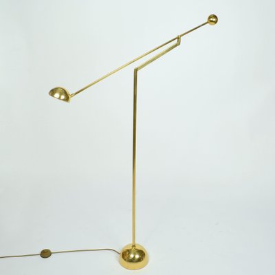 Minimalistische Gegengewichts Stehlampen aus Messing, 1970er, 2er Set bei  Pamono kaufen