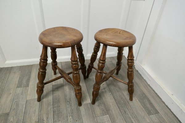 Victorian Elm Farmhouse Kitchen Stools 1880 Set of 2 for sale at