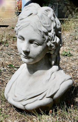 https://cdn20.pamono.com/p/g/1/5/1549640_57sync4r7j/large-bust-of-a-regency-lady-1930-7.jpg