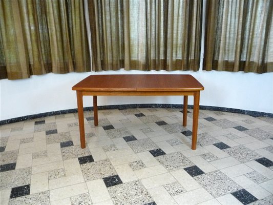 Table De Salle A Manger A Rallonge En Teck Danemark 1960s En
