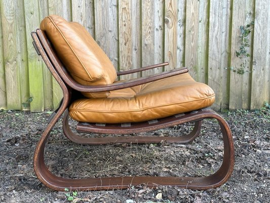Modern leather rocking chair 2025