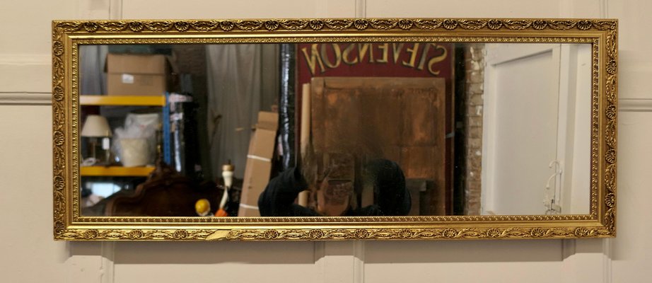 Specchio da parete lungo con cornice dorata, anni '20 in vendita su Pamono