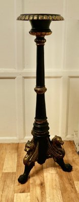 Hoher Arts & Crafts Kerzenständer oder Torchère aus Gusseisen, 1800