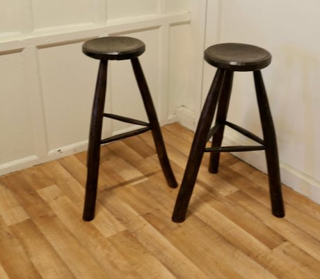 Mesa y taburetes altos 3 pzas hierro y madera gris y marrón