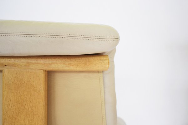 Vintage Scandinavian Beige Manta Lounge Chair by Ingmar Vintage Scandinavian Beige Manta Lounge Chair by Ingmar
