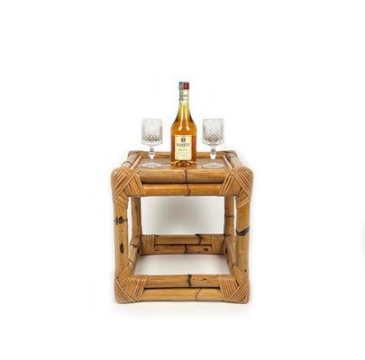 Wrfelfrmiger Italienischer Mid-Century Beistelltisch aus Bambus & Rattan,  1970er bei Pamono kaufen