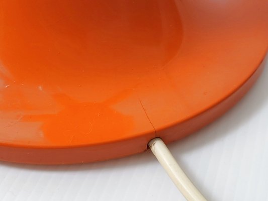 Nesso Table Lamp in Orange by Giancarlo Mattioli for Artemide