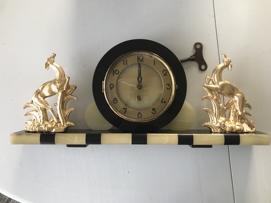 Art Deco Clock in Marble and Brass, 1930s for sale at Pamono