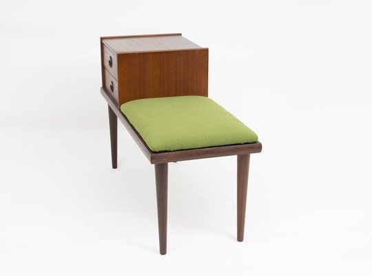 Gossip telephone deals bench