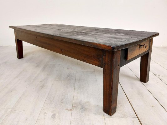 Vintage coffee table with drawers deals