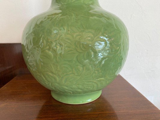 アンティーク 中国 セラドン 19th Century Celadon Vase in Fine China for sale at Pamono