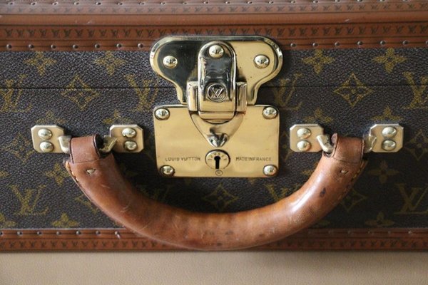 Louis Vuitton Vanity Trunk - 2 For Sale on 1stDibs  louis vuitton vanity trunk  price, lv vanity trunk price, louis vuitton vanity case vintage
