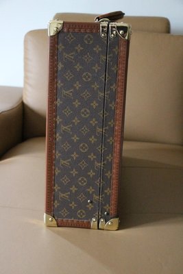 2000s Louis Vuitton Vintage Monogram Wallet at 1stDibs  louis vuitton old  flower wallet, 2000s wallet, vintage louis vuitton wallet styles