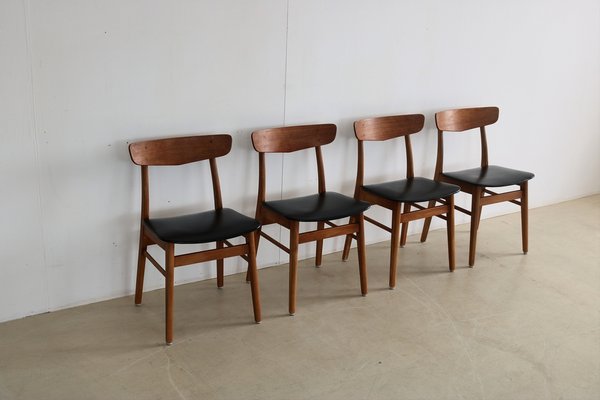 Vintage Dining Room Chairs from Farstrup Møbler, 1960s, Set of for sale at Pamono