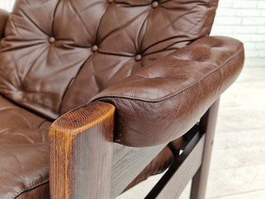 Scandinavian Adjustable Lounge Chair in Brown Leather and Oak