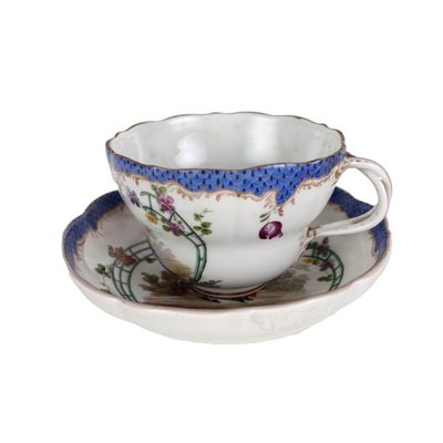 Meissen Cup with Saucer, Set of 2 for sale at Pamono Meissen Cup with Saucer, Set of 2 for sale at Pamono