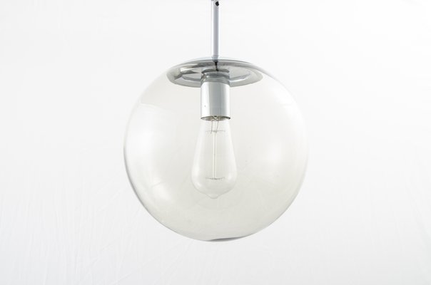 globe ceiling light