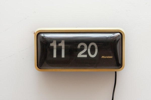 Black and White Large Station Flip Clock, France, 1970s for sale at Pamono