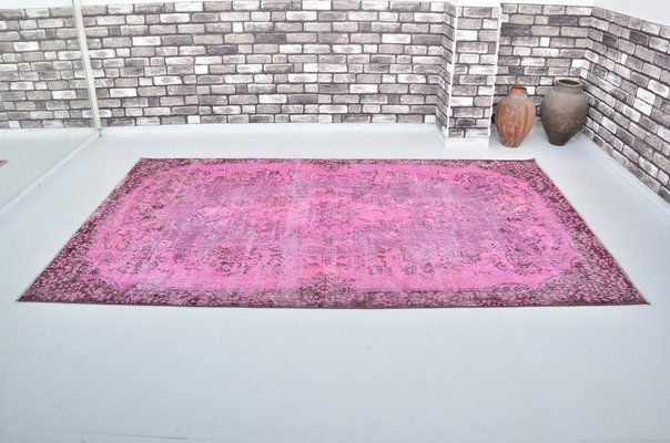 Tappeto rosa fuchisia Oushak fatto a mano in vendita su Pamono