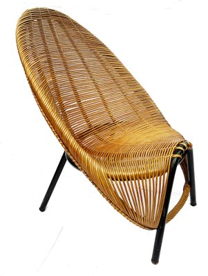 Metal frame 2024 wicker chair