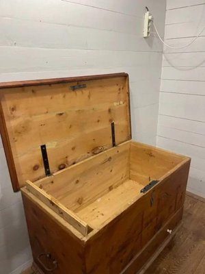 Antique blanket chest outlet with drawers