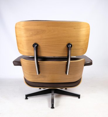 Lounge Chair in Brown Leather & Light Walnut by Charles Eames for