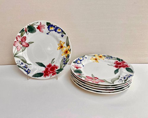 Vintage Flora Bella Breakfast Plates from Villeroy & Boch, Luxembourg, Set  of 6 for sale at Pamono