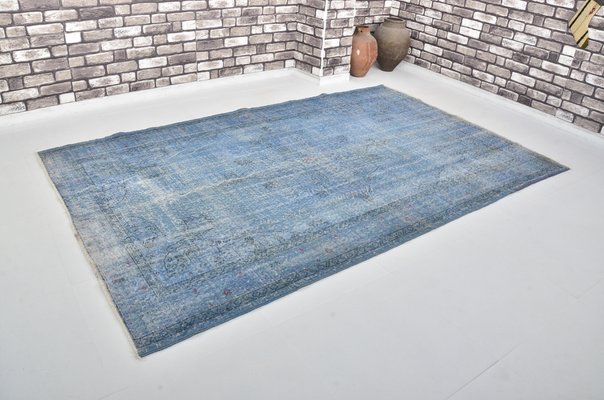 Vintage Niederflor Oushak Teppich in Azurblau bei Pamono kaufen
