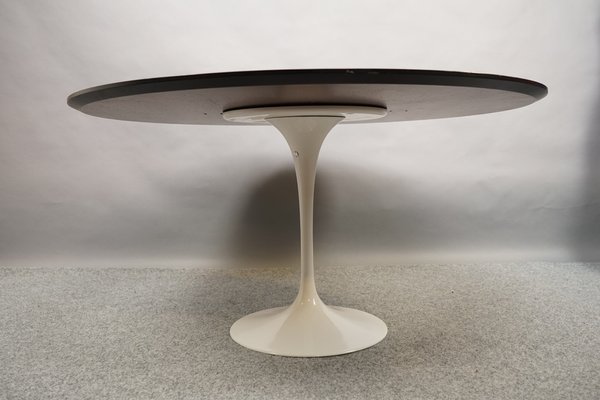 Mid Century Dining Table by Eero Saarinen for Knoll Inc. Knoll