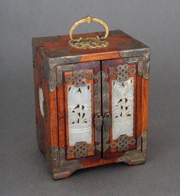 Antique oriental hotsell jewelry box